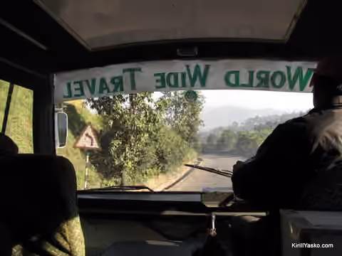 Наш перевозчик - автобусная компания World Wide Travel Наш перевозчик - автобусная компания World Wide Travel