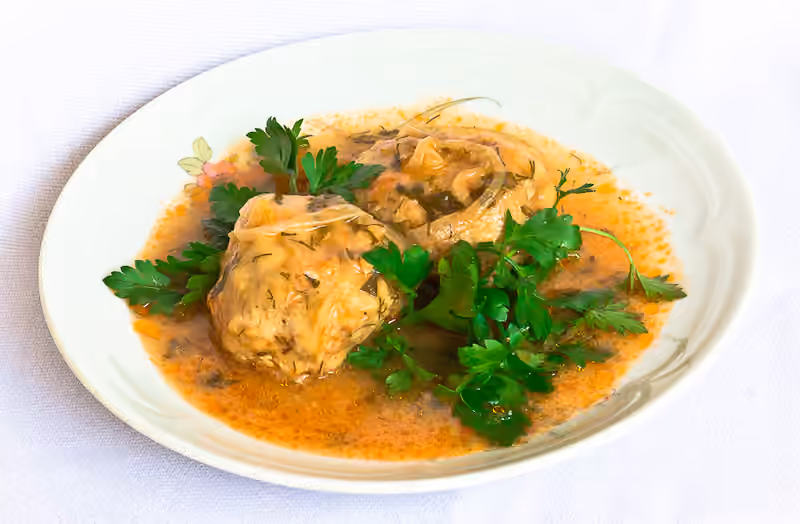 Биточки по-селянски (на вкус больше похоже на тефтельки) Биточки по-селянски (на вкус больше похоже на тефтельки)